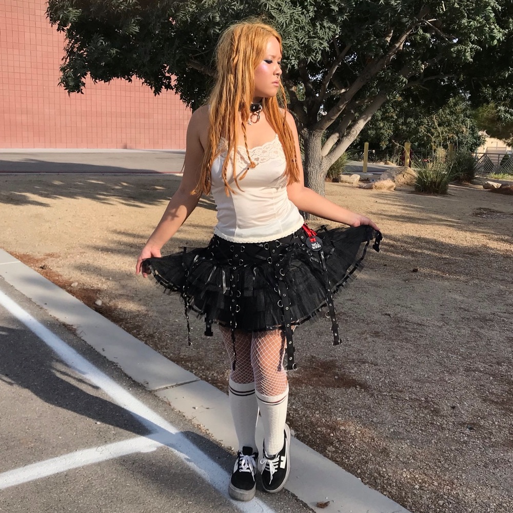 SOLD HELL BUNNY Goth Bondage Skirt 🖤🐰🔥 - Picture 5 of 6